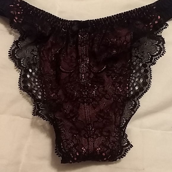 Sold!!!..Victoria Secret Thongs - Picture 3 of 6